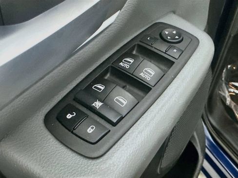 Used 2022 RAM 1500 Big Horn RWD image 20