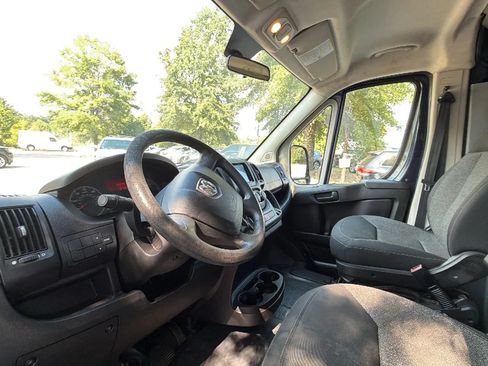 Used 2017 RAM ProMaster 2500 FWD image 11