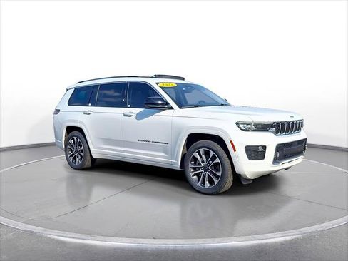 Used 2022 Jeep Grand Cherokee L Overland image 2