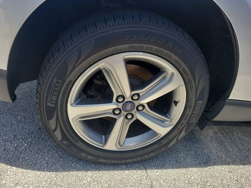 Used 2019 Ford Edge Titanium FWD image 6