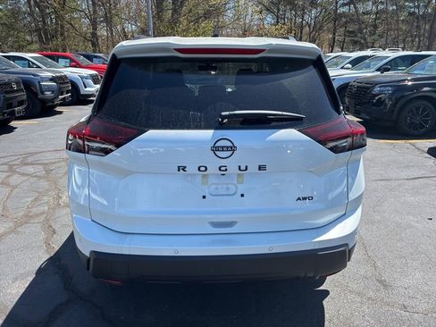 New 2026 Nissan Rogue Dark Armor AWD/4WD image 6