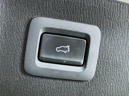 Used 2025 MAZDA CX-5 AWD 2.5 S w/ Preferred Package image 29