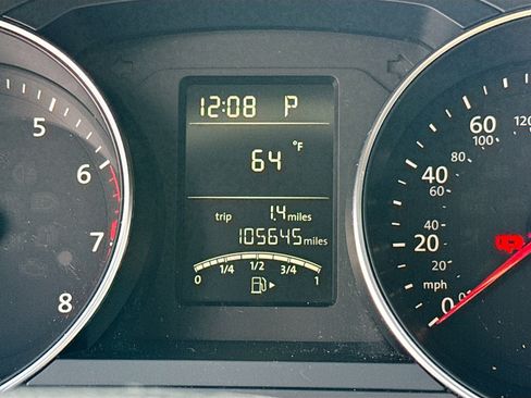 Used 2017 Volkswagen Jetta S image 36