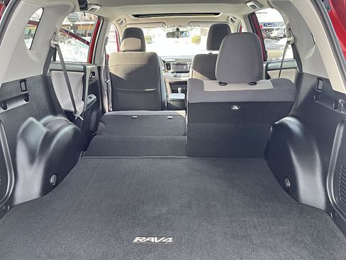 Used 2015 Toyota RAV4 XLE AWD/4WD image 37