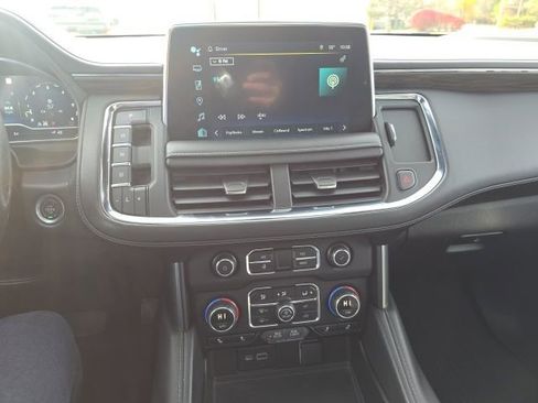 Used 2022 Chevrolet Tahoe Z71 w/ Luxury Package image 20