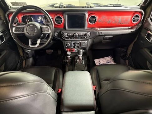 Used 2020 Jeep Gladiator Rubicon image 16