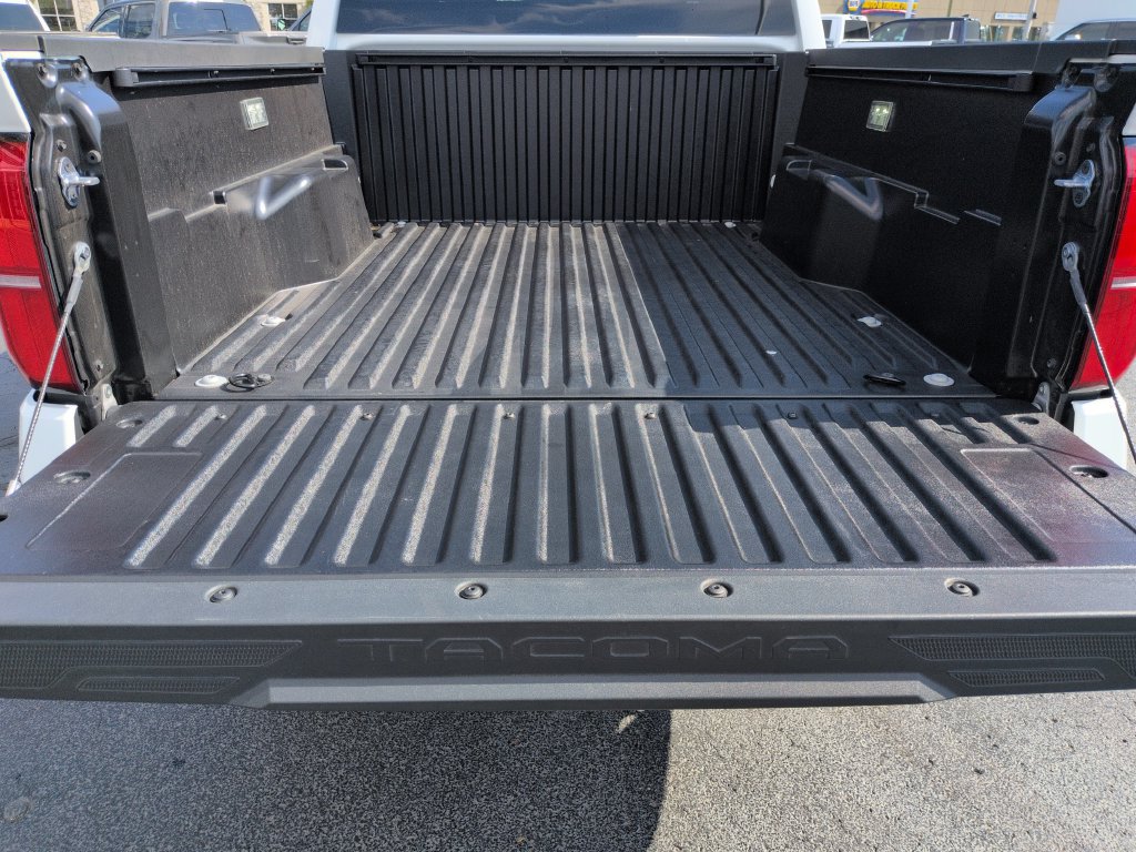 Used 2026 Toyota Tacoma TRD Off-Road AWD/4WD image 23