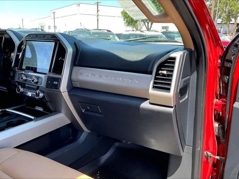 Used 2022 Ford F350 Lariat w/ Lariat Ultimate Package AWD/4WD image 18