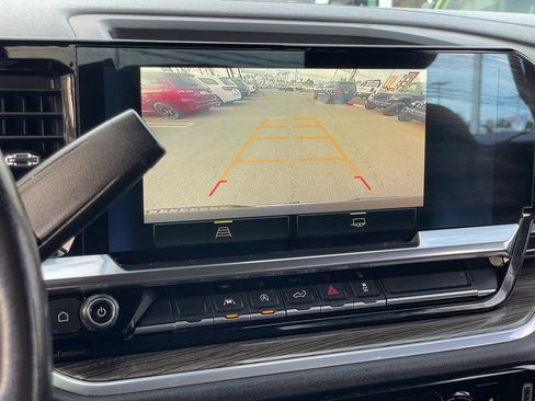 Used 2022 Chevrolet Silverado 1500 LT image 28