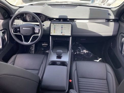 New 2024 Land Rover Discovery Sport Dynamic SE AWD/4WD image 15