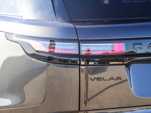 New 2026 Land Rover Range Rover Velar Dynamic SE image 9