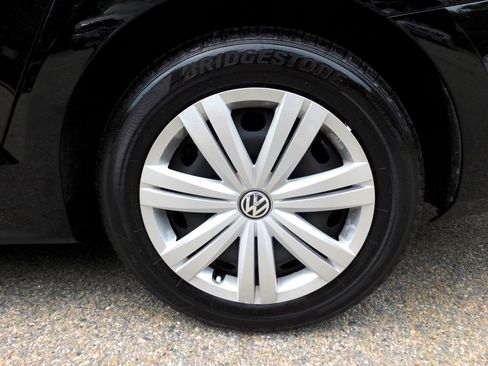 Used 2017 Volkswagen Jetta S FWD image 22