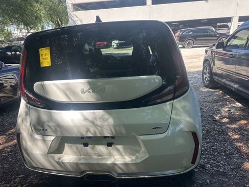 Used 2023 Kia Soul GT-Line image 18