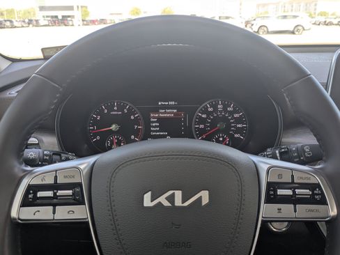 Used 2022 Kia Telluride SX w/ Towing Package image 36