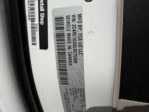 Used 2020 Chrysler Pacifica Limited FWD image 25