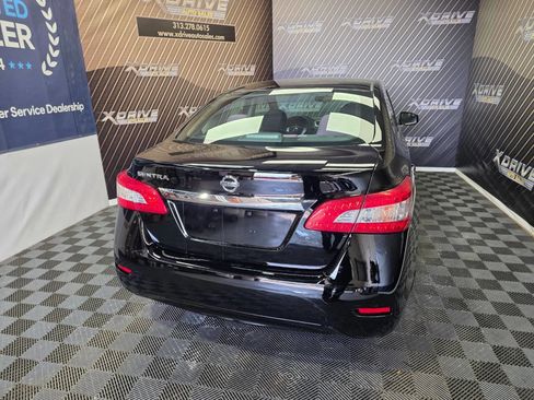 Used 2015 Nissan Sentra S image 15