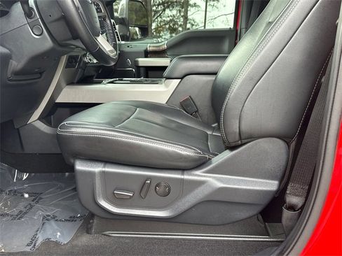 Certified 2022 Ford F250 Lariat w/ Lariat Ultimate Package image 9