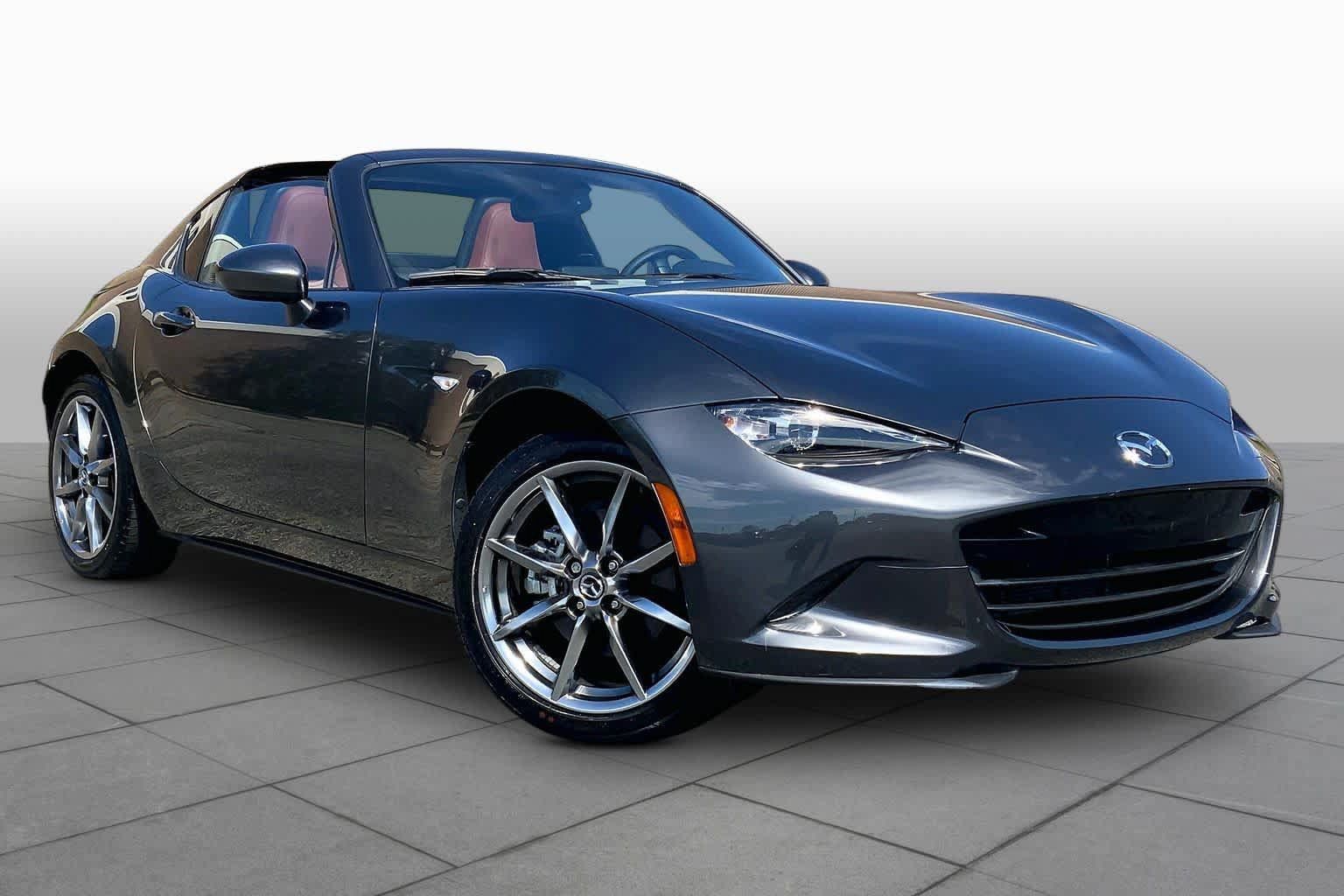 Used 2022 MAZDA MX-5 Miata RF Grand Touring RWD image 3