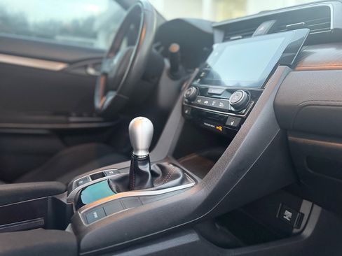 Used 2018 Honda Civic Si image 49