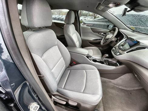 Used 2020 Chevrolet Malibu LS w/ Driver Confidence Package II image 26