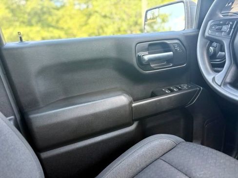Used 2023 Chevrolet Silverado 1500 Custom AWD/4WD image 20
