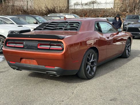 Used 2022 Dodge Challenger R/T w/ Plus Package RWD image 3
