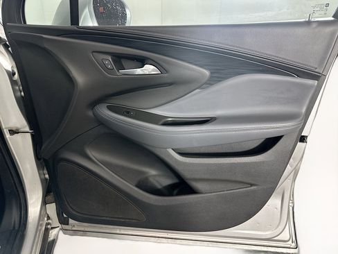 Used 2019 Buick Envision Essence FWD image 34