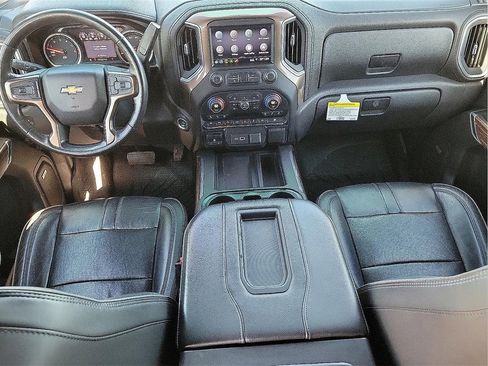 Used 2019 Chevrolet Silverado 1500 High Country w/ Technology Package image 11