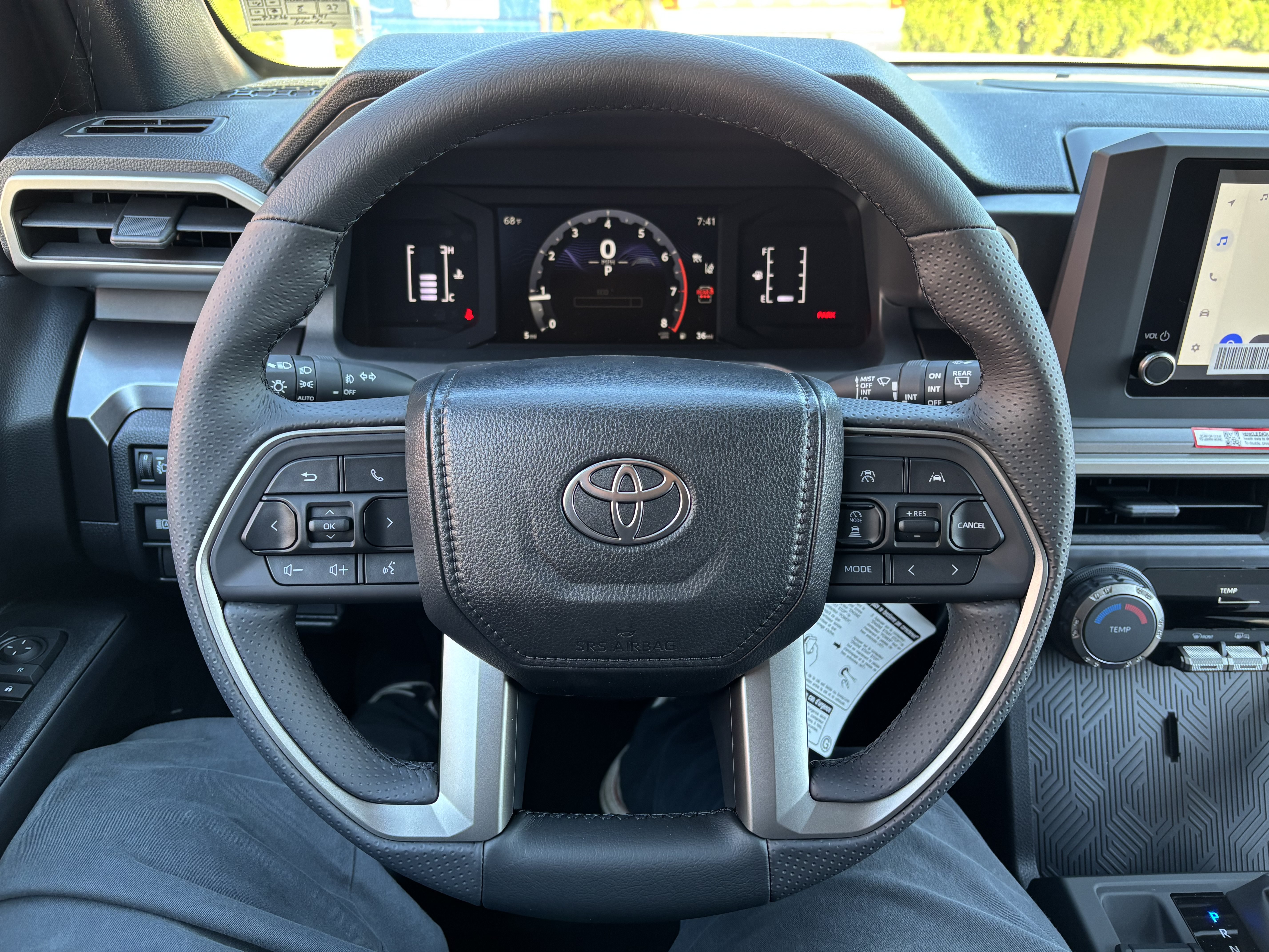 Used 2026 Toyota 4Runner SR5 AWD/4WD image 18
