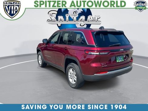 Used 2023 Jeep Grand Cherokee Laredo AWD/4WD image 7
