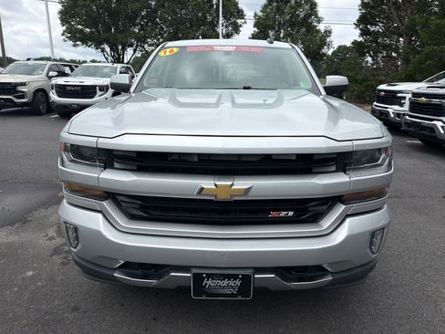 Used 2016 Chevrolet Silverado 1500 LT w/ All Star Edition AWD/4WD image 3