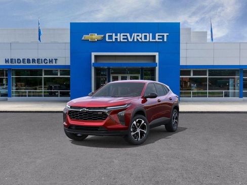 New 2026 Chevrolet Trax RS image 8