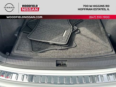 Used 2022 Volkswagen Tiguan SE image 17