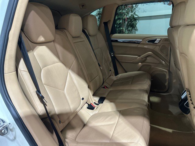 Used 2011 Porsche Cayenne AWD/4WD image 46