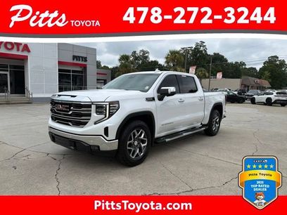 Used 2024 GMC Sierra 1500 SLT w/ SLT Premium Plus Package