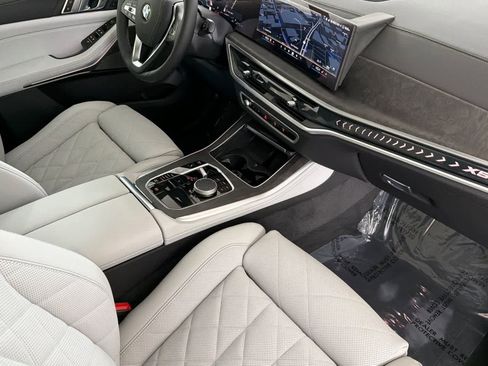 New 2026 BMW X5 xDrive40i AWD/4WD image 16