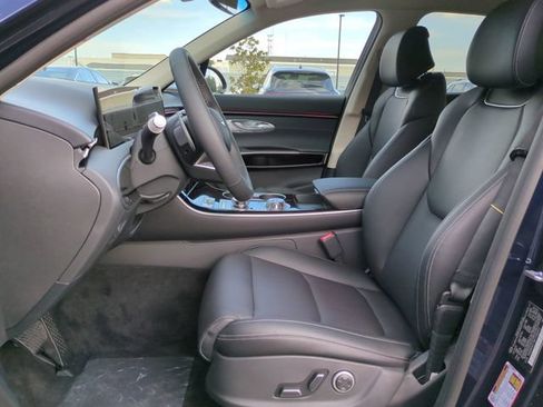 Certified 2026 Genesis GV70 2.5T AWD/4WD image 13
