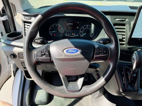 Used 2022 Ford Transit 150 Low Roof RWD image 11