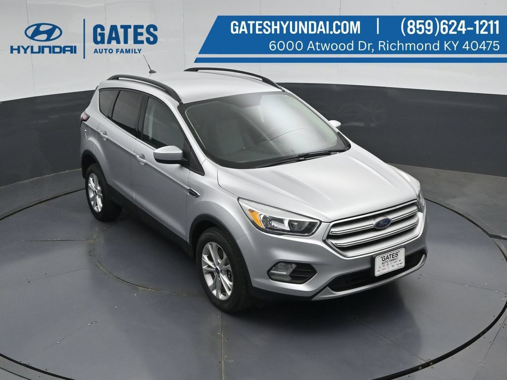 Used 2018 Ford Escape SE AWD/4WD image 45