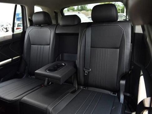 Certified 2023 Volkswagen Tiguan SE FWD image 20