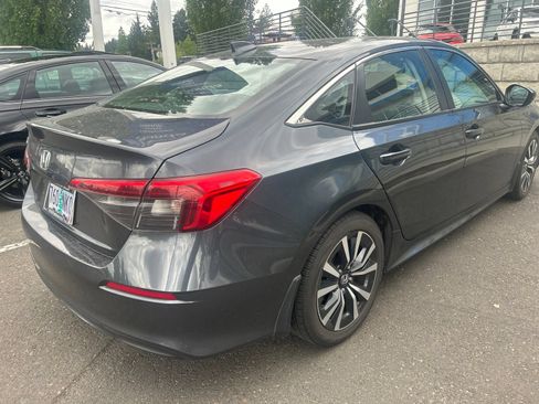 Used 2022 Honda Civic EX image 7