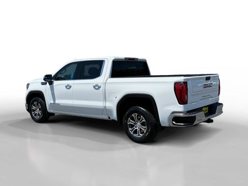 Used 2025 GMC Sierra 1500 SLT RWD image 3
