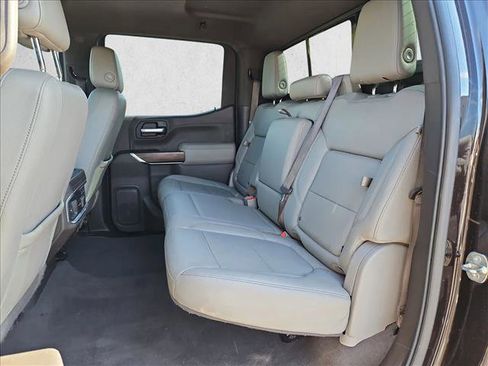 Used 2020 GMC Sierra 1500 SLT image 19