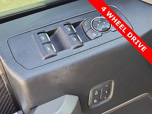 Used 2019 Ford F150 Raptor w/ Equipment Group 802A Luxury image 13