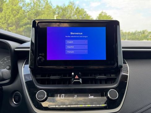 Certified 2023 Toyota Corolla SE w/ SE Premium Package FWD image 21