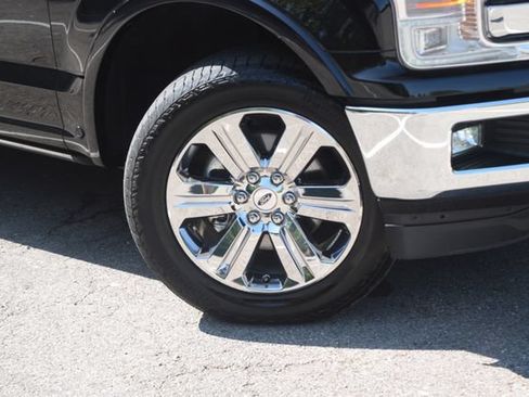 Used 2020 Ford F150 Lariat w/ Equipment Group 502A Luxury AWD/4WD image 30