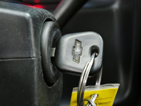 Used 2016 Chevrolet Silverado 2500 LT w/ LT Fleet Convenience Package image 27