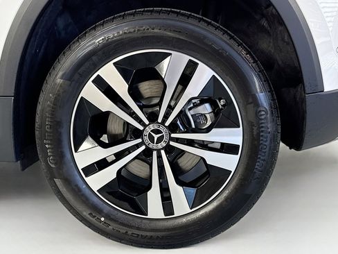 New 2025 Mercedes-Benz GLA 250 image 28