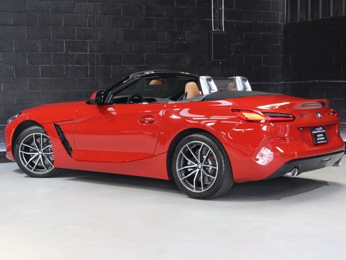 Used 2022 BMW Z4 sDrive30i w/ Driving Assistance Package image 71