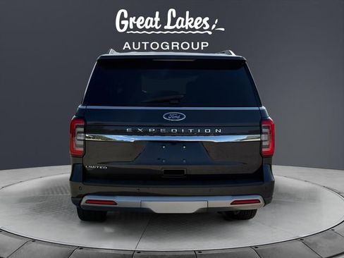 Used 2022 Ford Expedition Limited AWD/4WD image 4